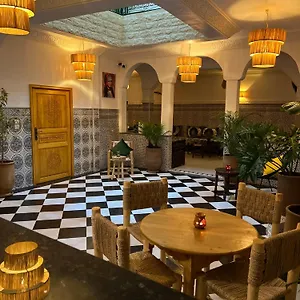Dar Lakbira Riad